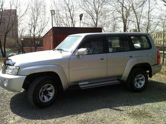 2011 Nissan Patrol Pictures