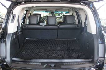 2011 Nissan Patrol Wallpapers