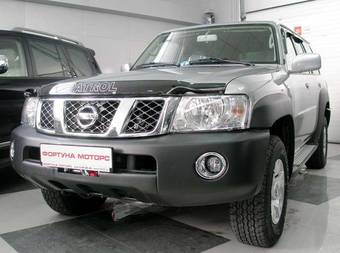 2012 Nissan Patrol Photos