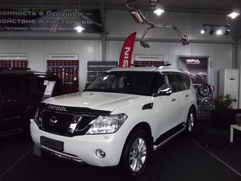 2012 Nissan Patrol Pictures