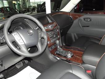 2012 Nissan Patrol Photos