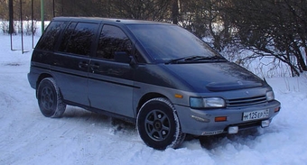 1989 Nissan Prairie