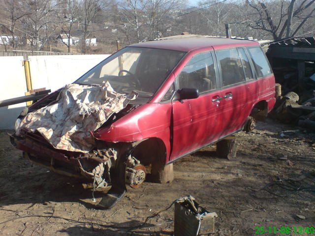 1991 Nissan Prairie