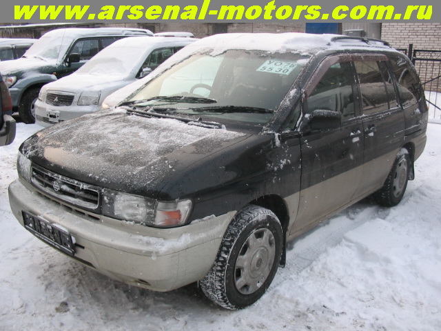 1997 Nissan Prairie Photos