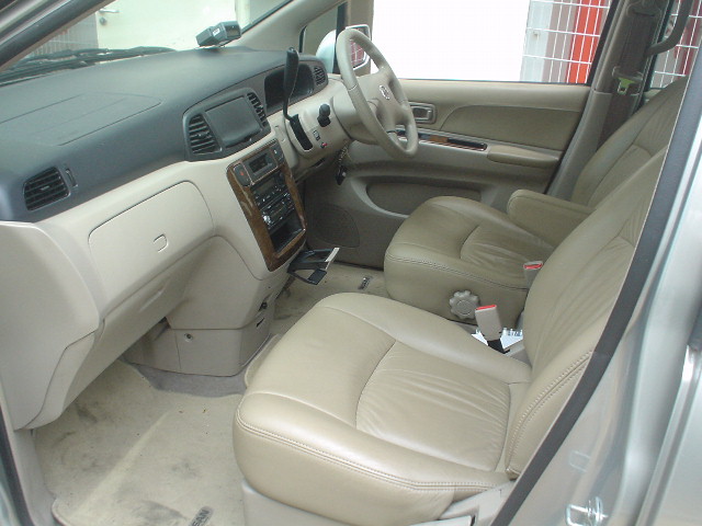2001 Nissan Prairie For Sale