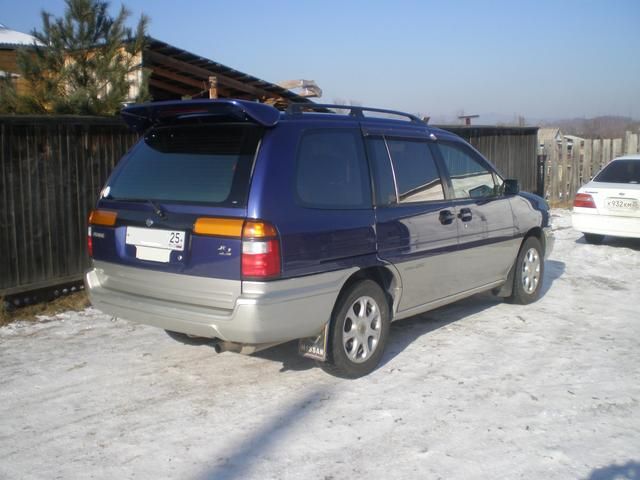 1996 Nissan Prairie Joy