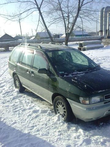 1996 Nissan Prairie Joy