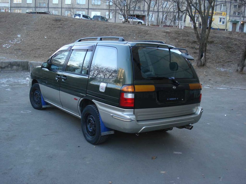 1996 Nissan Prairie Joy