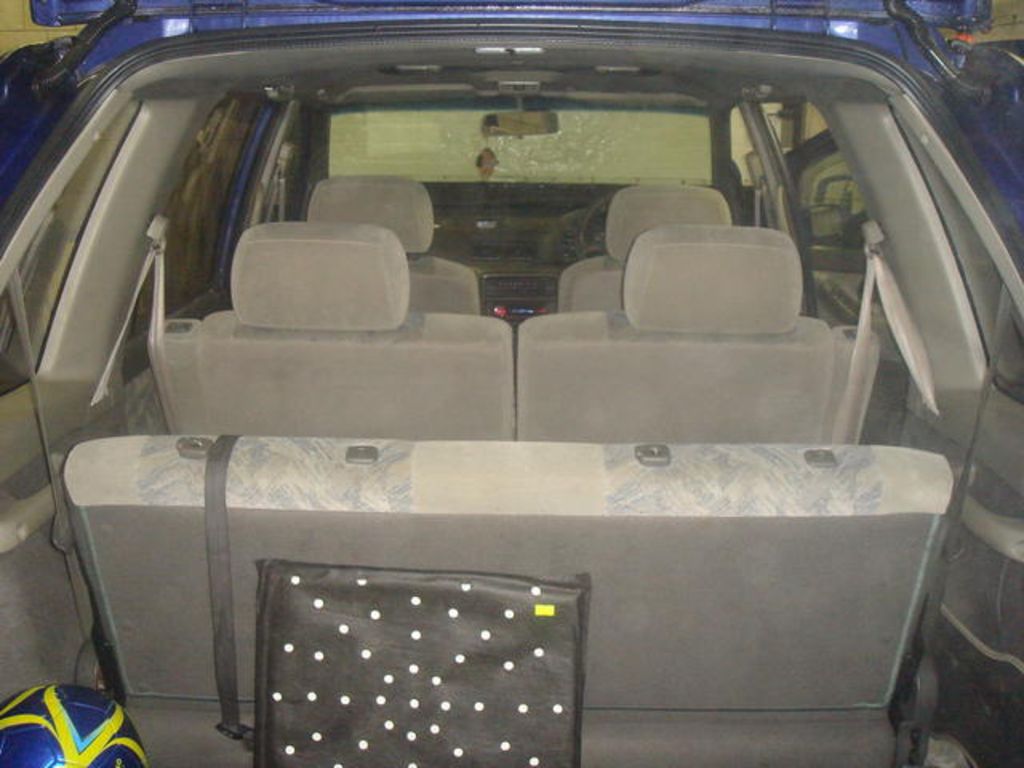 1997 Nissan Prairie Joy