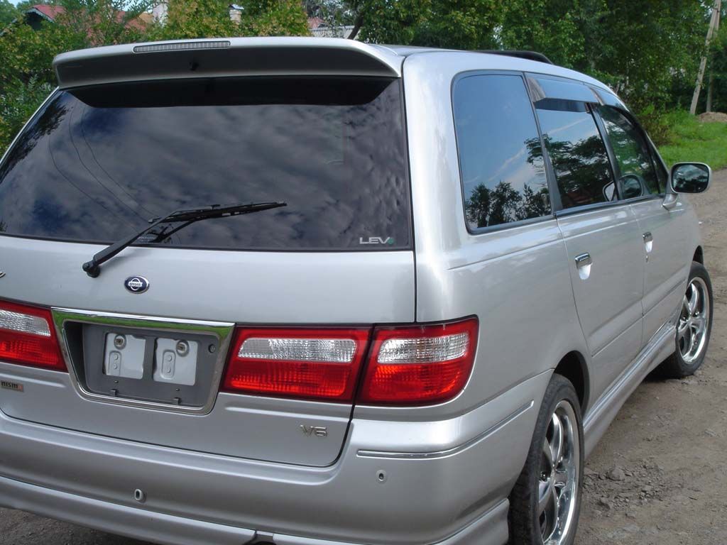 1998 Nissan Presage