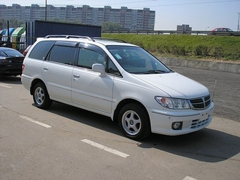 Nissan presage 1998