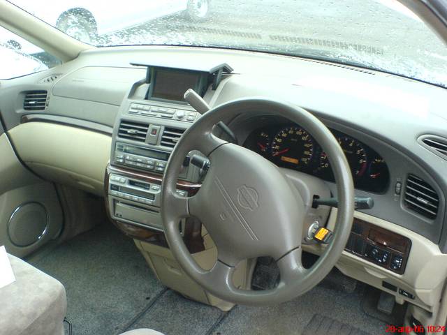 1998 Nissan Presage