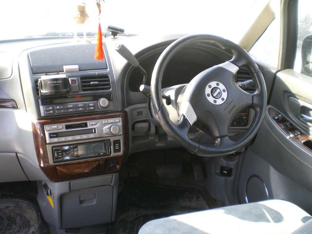 1998 Nissan Presage