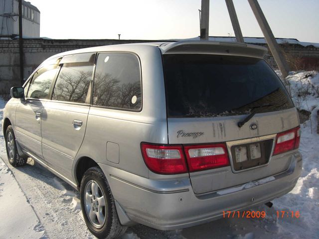 1998 Nissan Presage