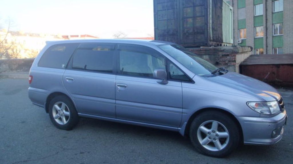1998 Nissan Presage