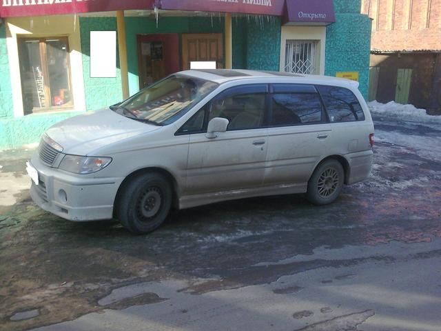 1998 Nissan Presage