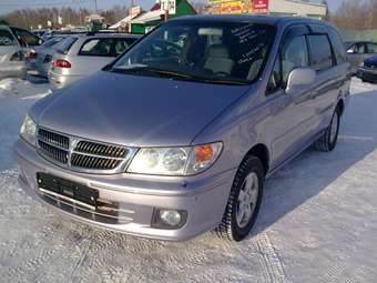 Nissan presage 1998