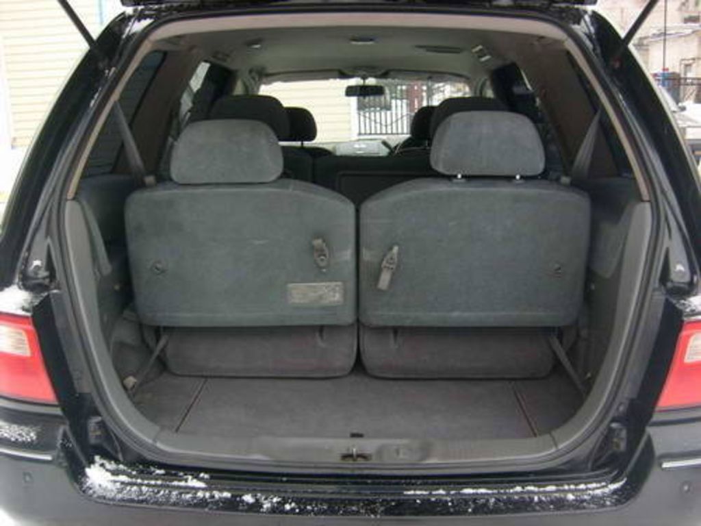 1998 Nissan Presage