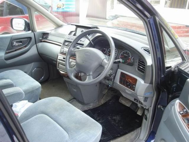 1998 Nissan Presage