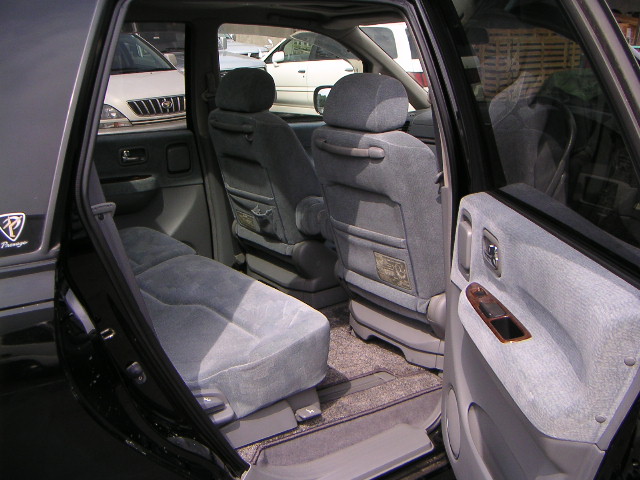 1998 Nissan Presage For Sale