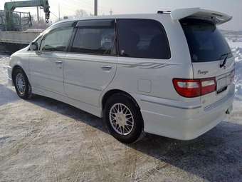 1998 Nissan Presage Images