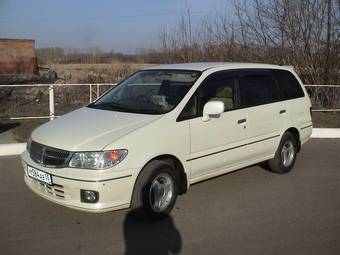 1999 Nissan Presage