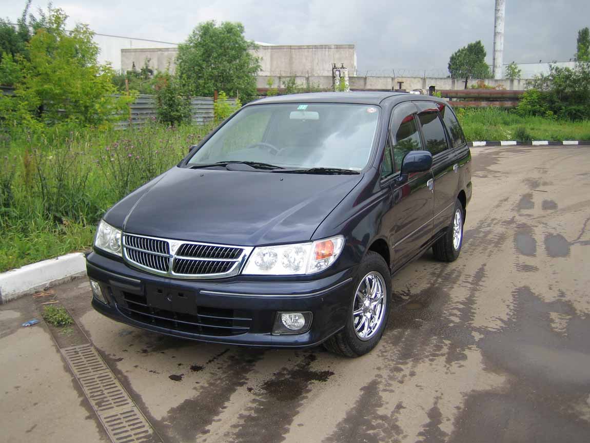 1999 Nissan Presage