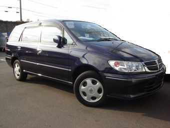 1999 Nissan Presage