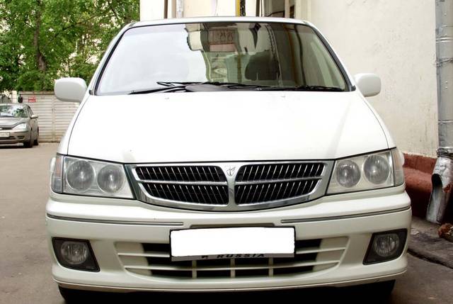 1999 Nissan Presage