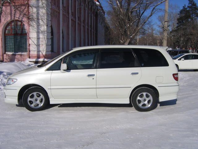 1999 Nissan Presage