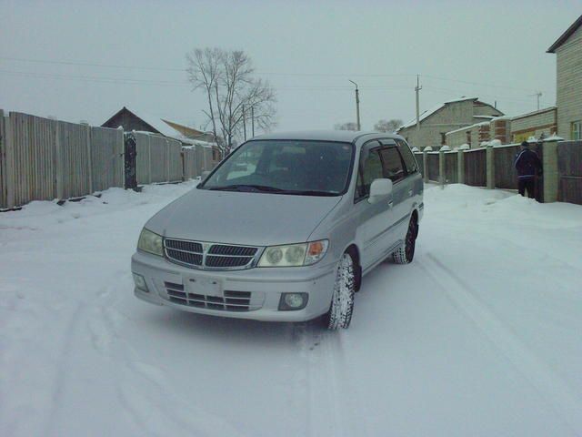 1999 Nissan Presage
