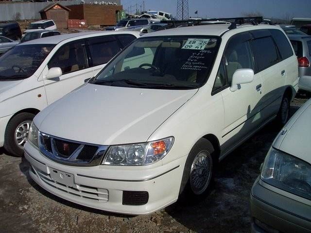 1999 Nissan Presage