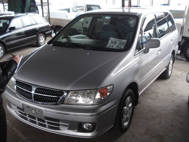 1999 Nissan Presage