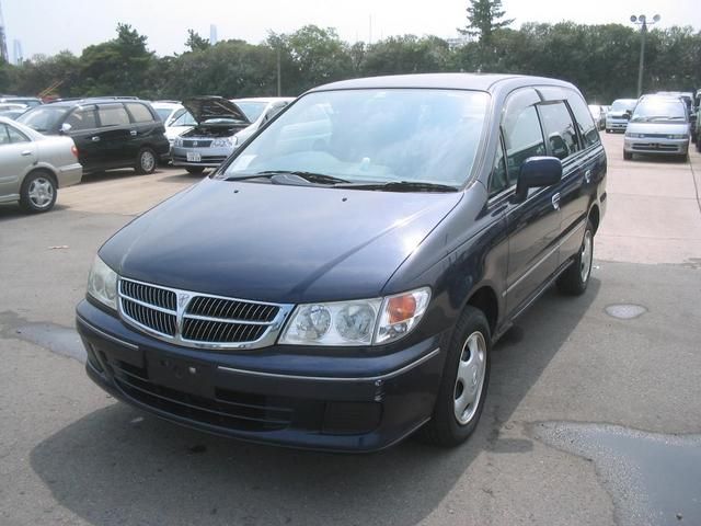 1999 Nissan Presage
