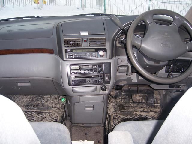 1999 Nissan Presage