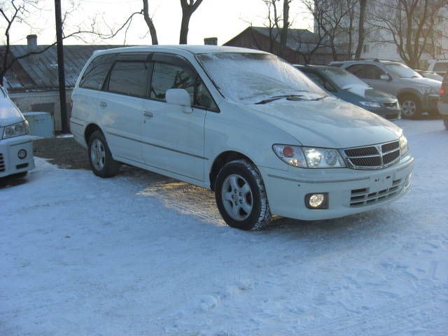 1999 Nissan Presage