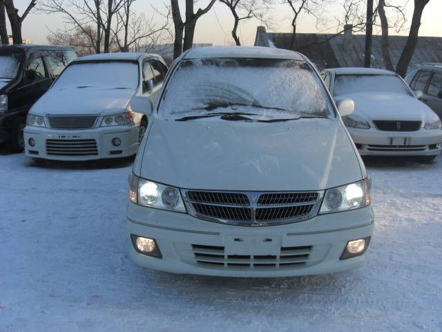 1999 Nissan Presage