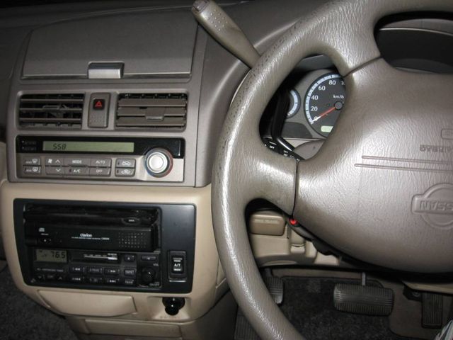 1999 Nissan Presage