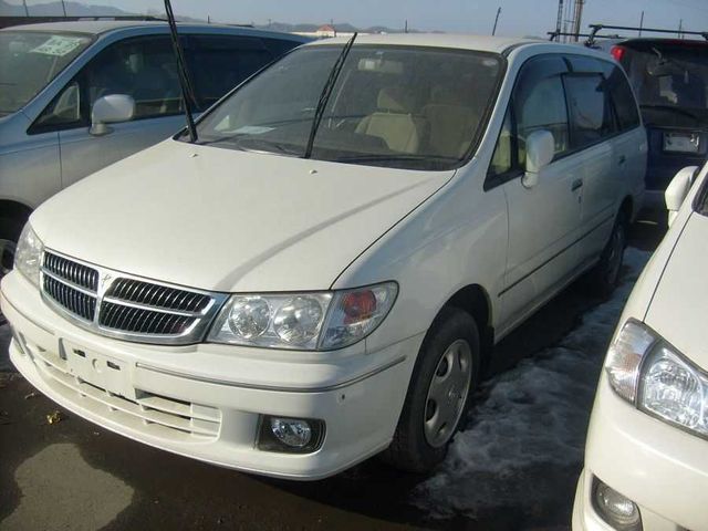 1999 Nissan Presage