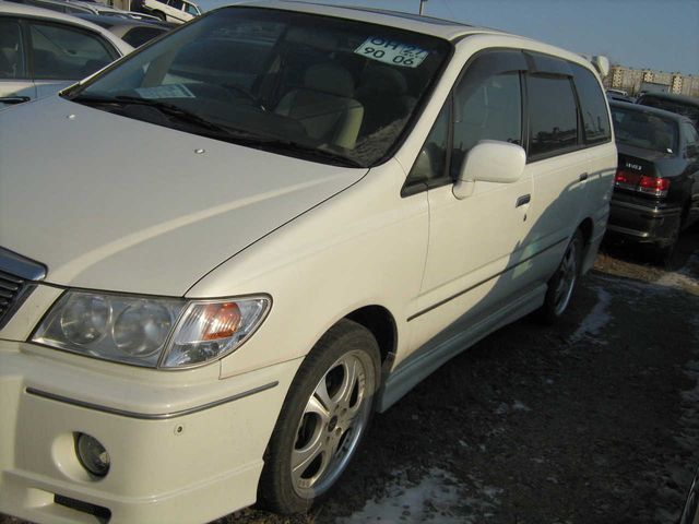 1999 Nissan Presage