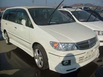 1999 Nissan Presage