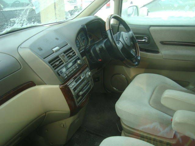 1999 Nissan Presage