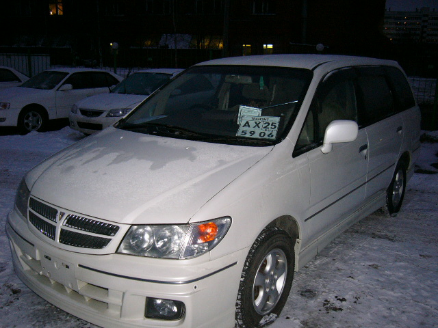 1999 Nissan Presage