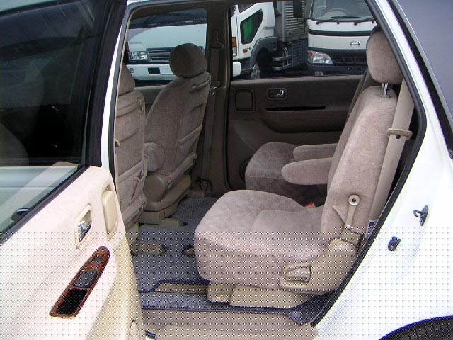 1999 Nissan Presage Wallpapers