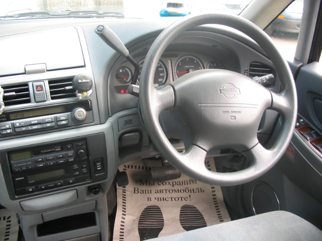 1999 Nissan Presage Photos