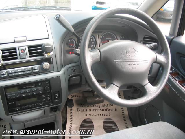 1999 Nissan Presage Photos