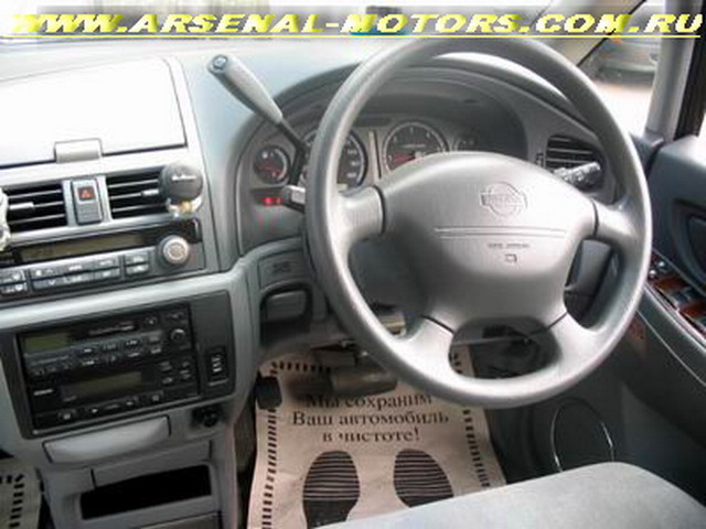 1999 Nissan Presage Pictures