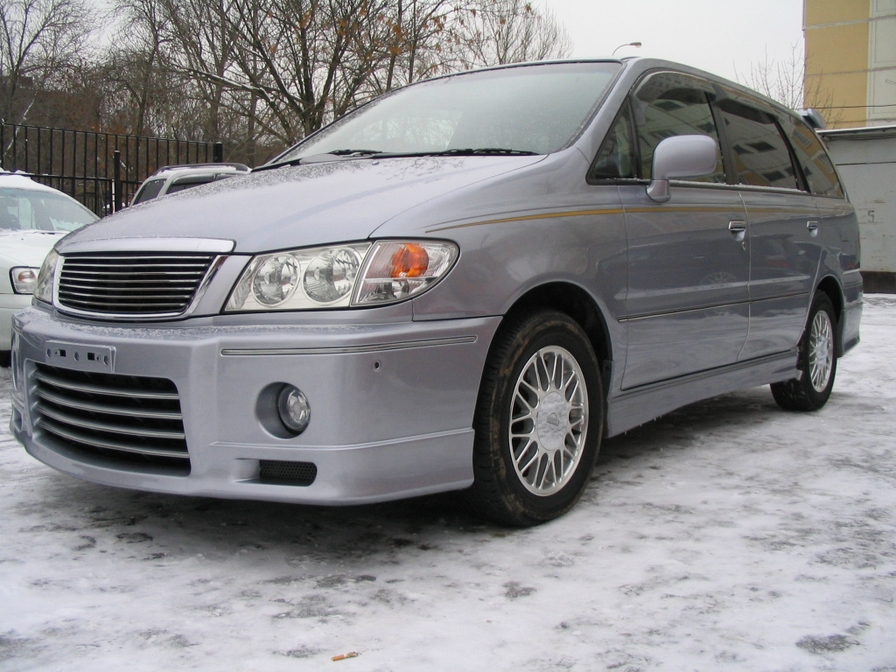 1999 Nissan Presage Pictures