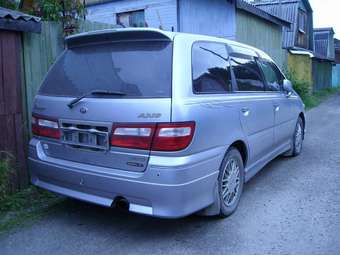 1999 Nissan Presage Pictures