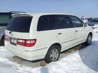 1999 Nissan Presage Photos